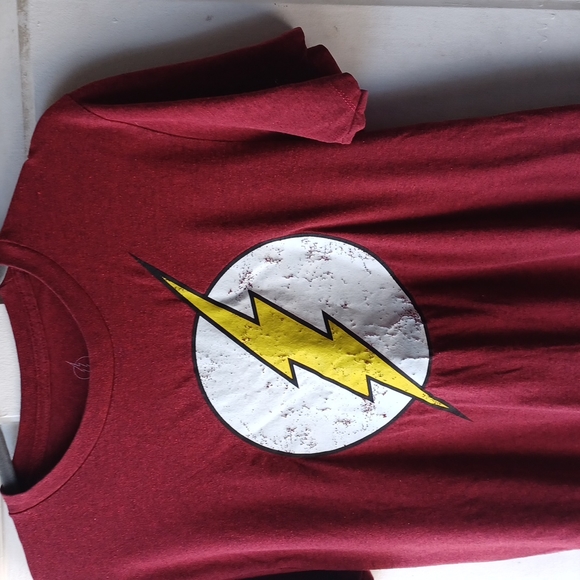 The Flash from DC.Red TSHIRT size Medium - Picture 3 of 4